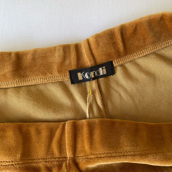 Suzi Kondi / Slim Track Pant in Camel - Picture 6 of 6